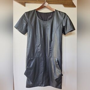 NWOT Aakaa Womens Black Faux Leather Mini Shift Dress. Size XS